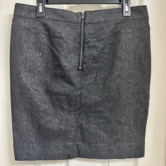 Gap snakeskin skirt - Picture 4 of 4